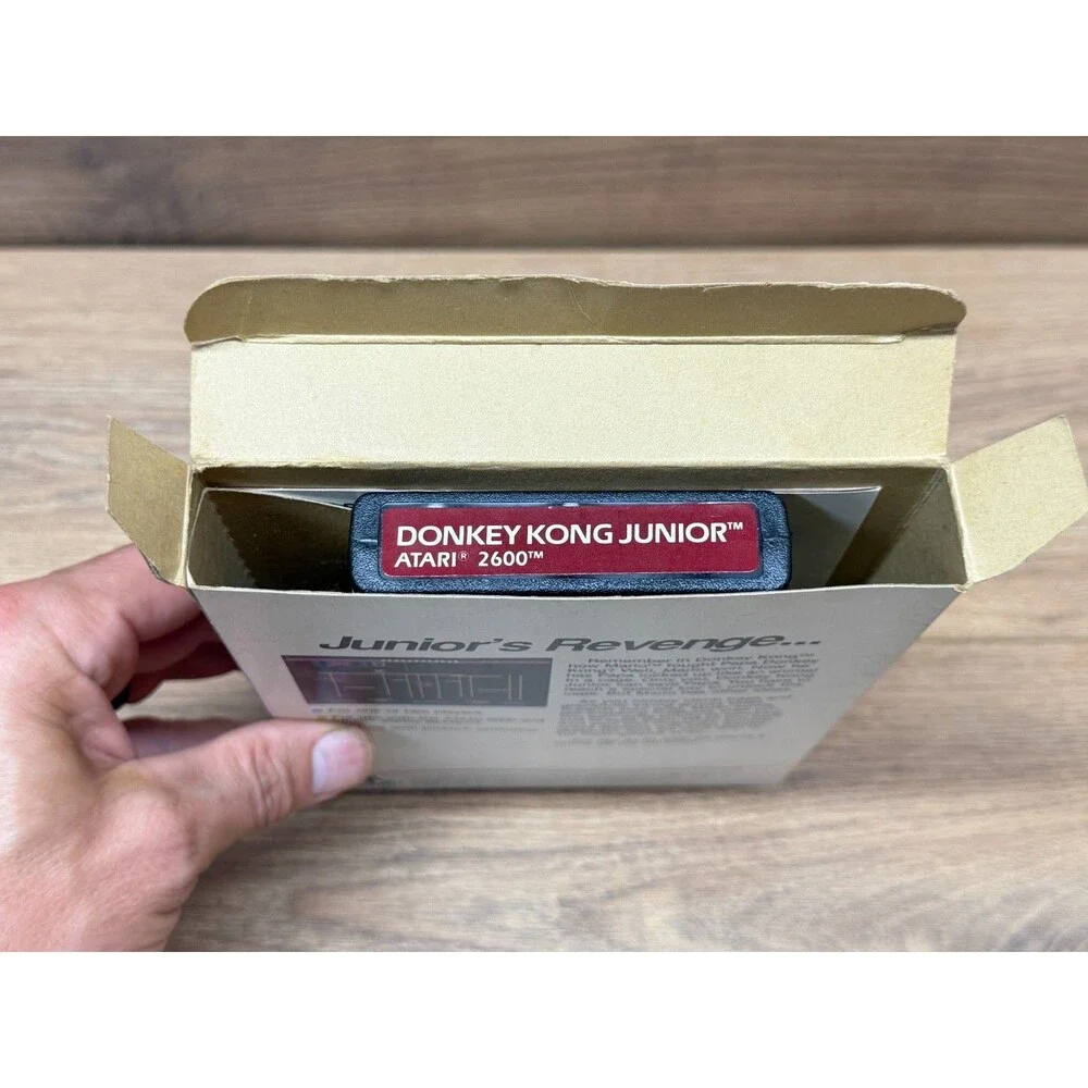 Donkey Kong Junior (Atari 2600, 1988) Complete CIB w/ Manual Warranty Card & Box